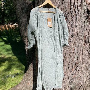 MAGNOLIA PEARL Cotton Embroidered Kimono